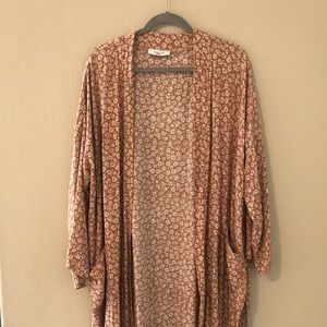 Carly Jean Los Angeles kimono